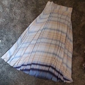 Striped Maxi skirt